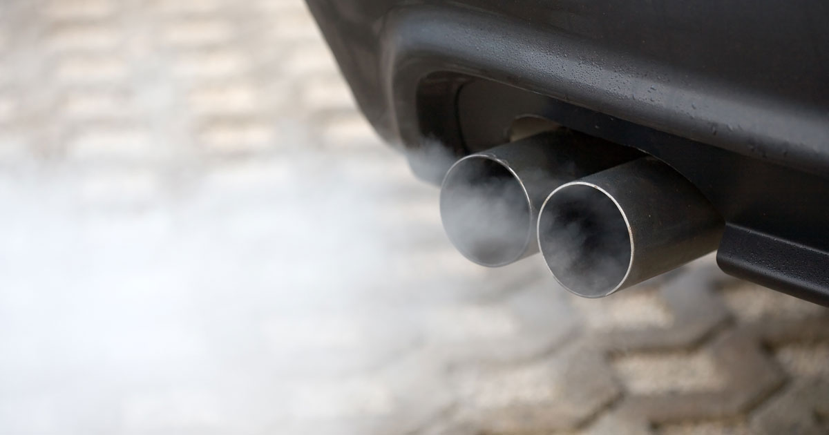 Emissions de CO2 des voitures: le Conseil de l'UE pour une baisse de 35% d'ici 2030