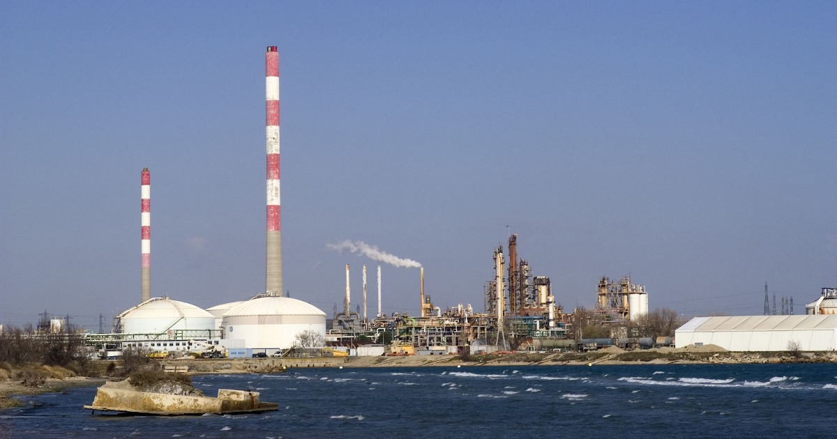 Pollution  Fos-sur-Mer : France Nature Environnement assigne en justice ArcelorMittal