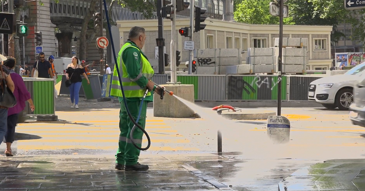 Coronavirus: Paris nettoiera ses rues avec de l'eau potable