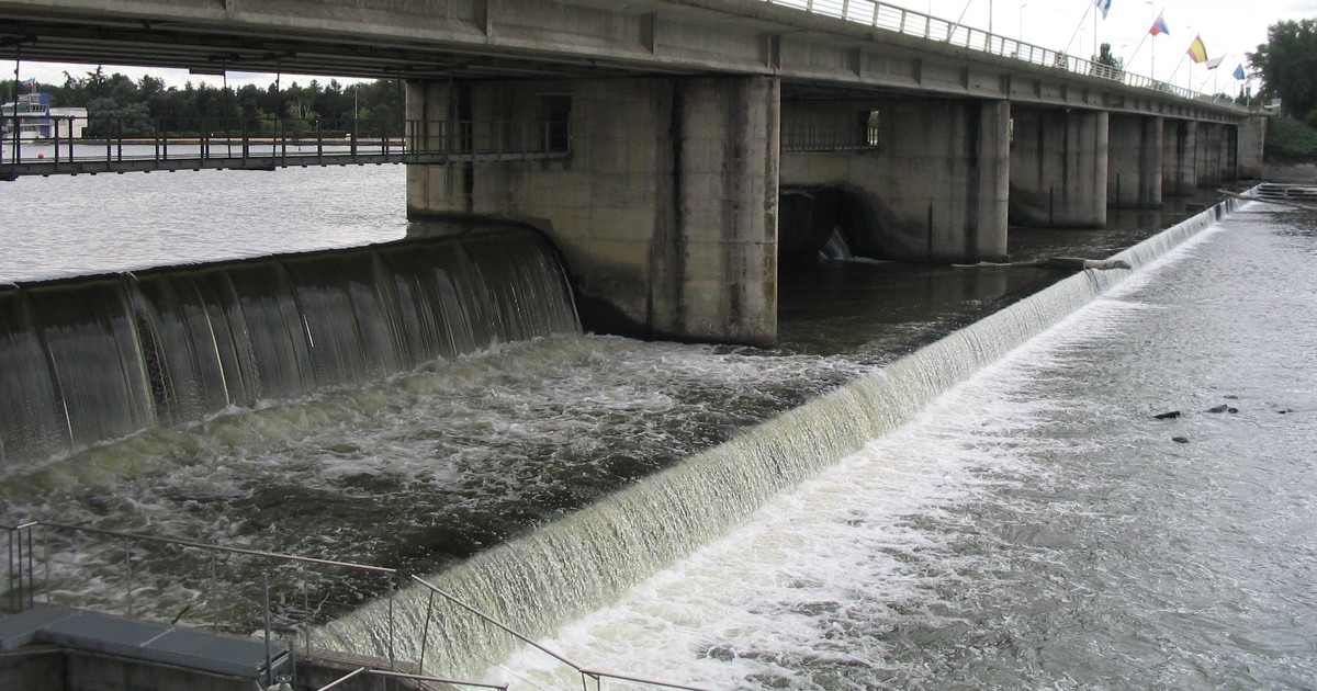 Centrale hydrolectrique au barrage de Vichy: des associations saisissent la justice