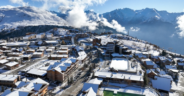 Le PLU de l'Alpe d'Huez annul  la suite d'une analyse insincre des besoins en immobilier de loisir
