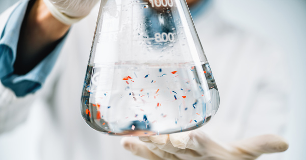Microplastiques dans l'eau: la Commission europenne adopte une mthodologie de mesure