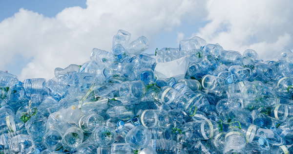 Pollution plastique: la France espre acter le caractre contraignant du futur trait international