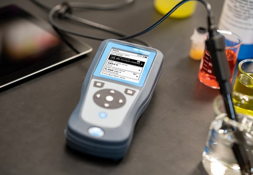 Srie HQ : appareil portatif pour l'analyse lectrochimique de l'eau par Hach
