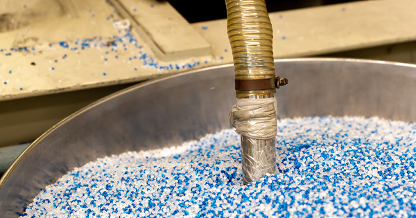 Plastique: le dispositif de prvention des pertes de granuls industriels est fix
