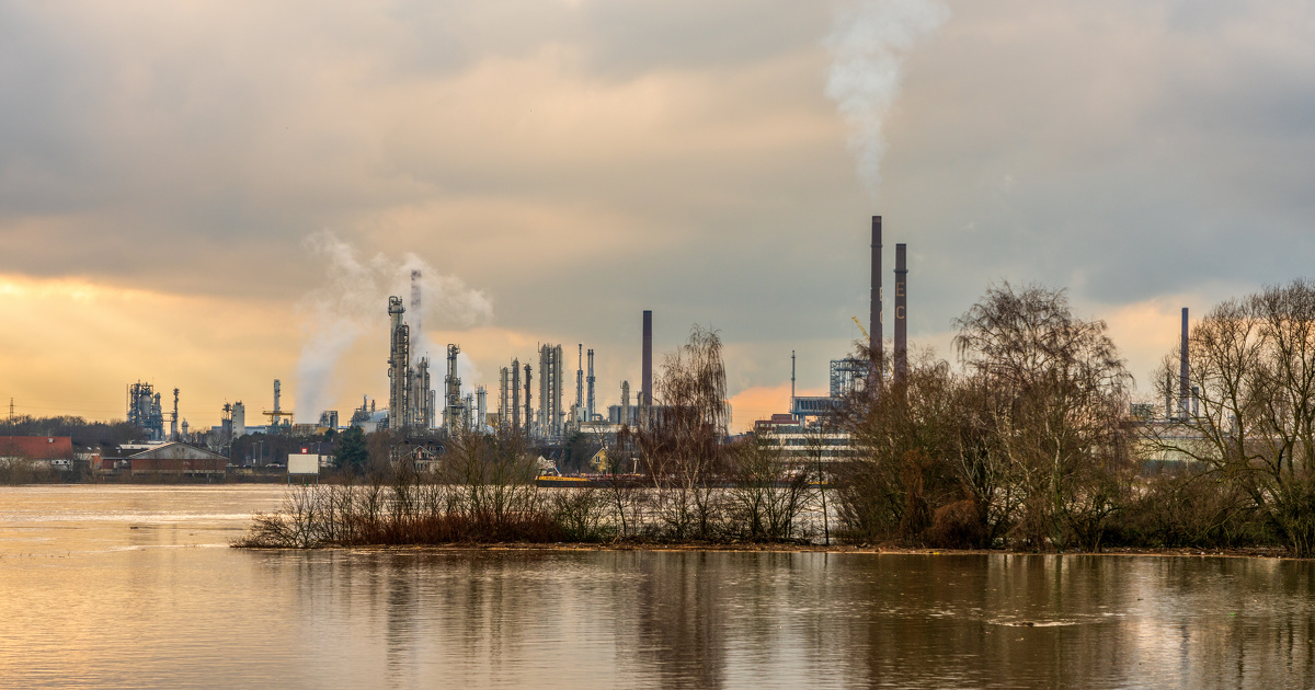 Les industriels confronts  une augmentation des risques technologiques lis aux changements climatiques