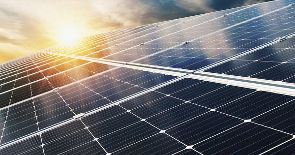 Rvision des contrats solaires: une victoire en demi-teinte pour la filire