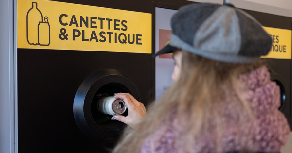 Plastique: Christophe Bchu annonce qu'il n'y aura pas de gnralisation de la consigne pour recyclage