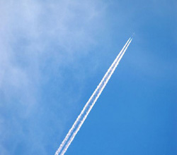 Les compagnies ariennes devront rduire leurs missions de CO2  compter de 2012