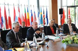 Les ministres europens prnent une intgration progressive des cots environnementaux du transport routier