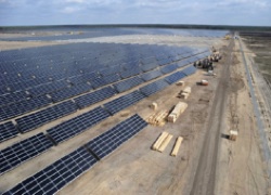 EDF EN et First Solar s'associent pour construire une usine de panneaux photovoltaques en France
