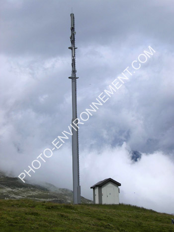 Photo Antenne de tlcommunication dans la montagne