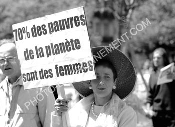 Photo Manifestation contre la pauprisation des femmes