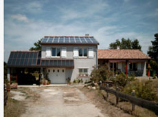 Visite d'une maison solaire, chez un particulier en Arige - Pyrnes : systmes ''Thermique & Photovoltaque''