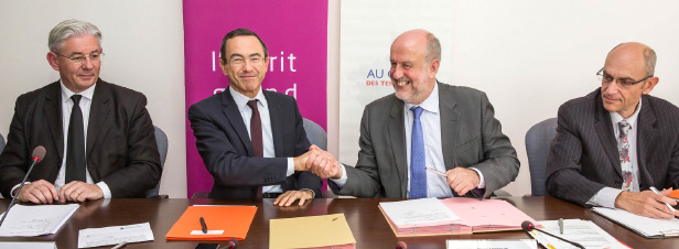 Signature du premier contrat régional déchets et économie circulaire par les Pays de la Loire