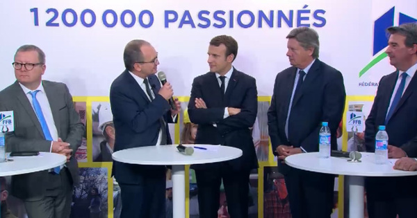 Cr�dit d'imp�t transition �nerg�tique fen�tres, chaudi�res�: Emmanuel Macron veut une sortie moins brutale