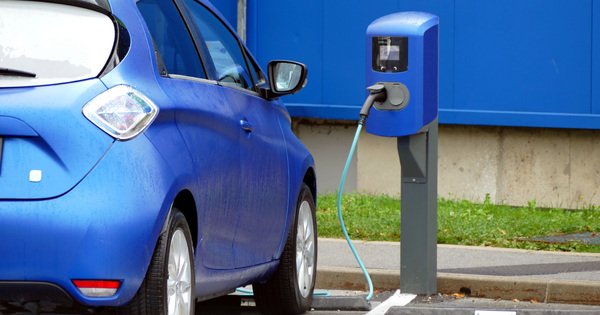 V�hicule �lectrique�: la progression du march� fran�ais se tasse