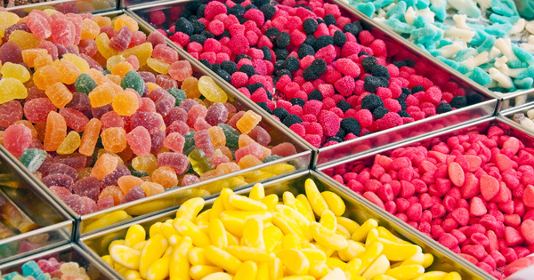 Dioxyde de titane dans l'alimentation�: les d�put�s veulent sa suspension au 1er juin 2018
