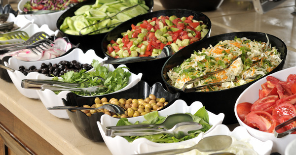 Restauration collective�: les ambitions en bio et local pr�cis�es
