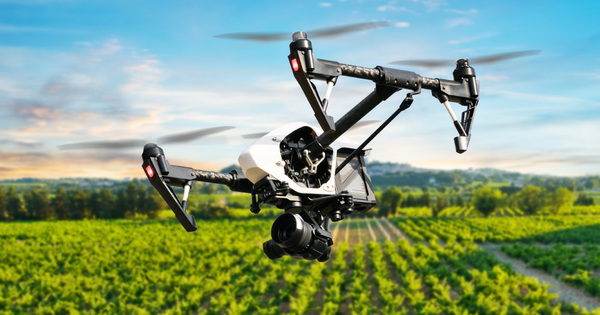 Vigne�: une exp�rimentation sur l'utilisation des drones pour pulv�riser des produits phyto�?