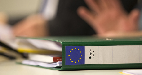 Le Conseil d'Etat restreint l'acc�s du public aux informations sur les n�onicotino�des