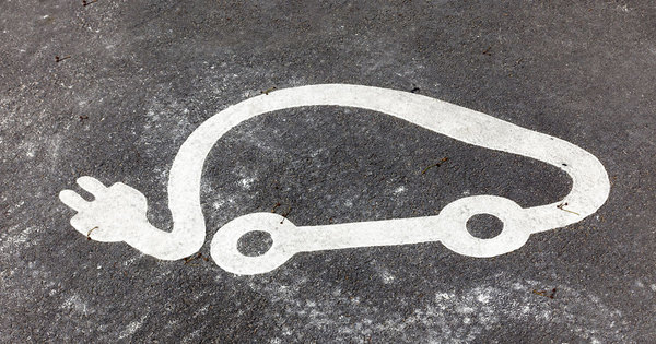 Les v�hicules �lectriques et hybrides plus �conomiques � l'usage que les thermiques, selon l'UFC-Que Choisir