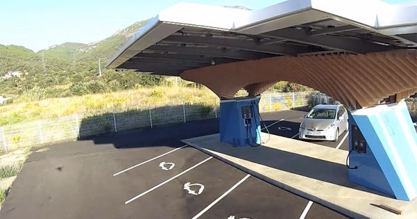 Zones non interconnect�es�: l'Ademe lance un appel � projets pour des bornes de recharge