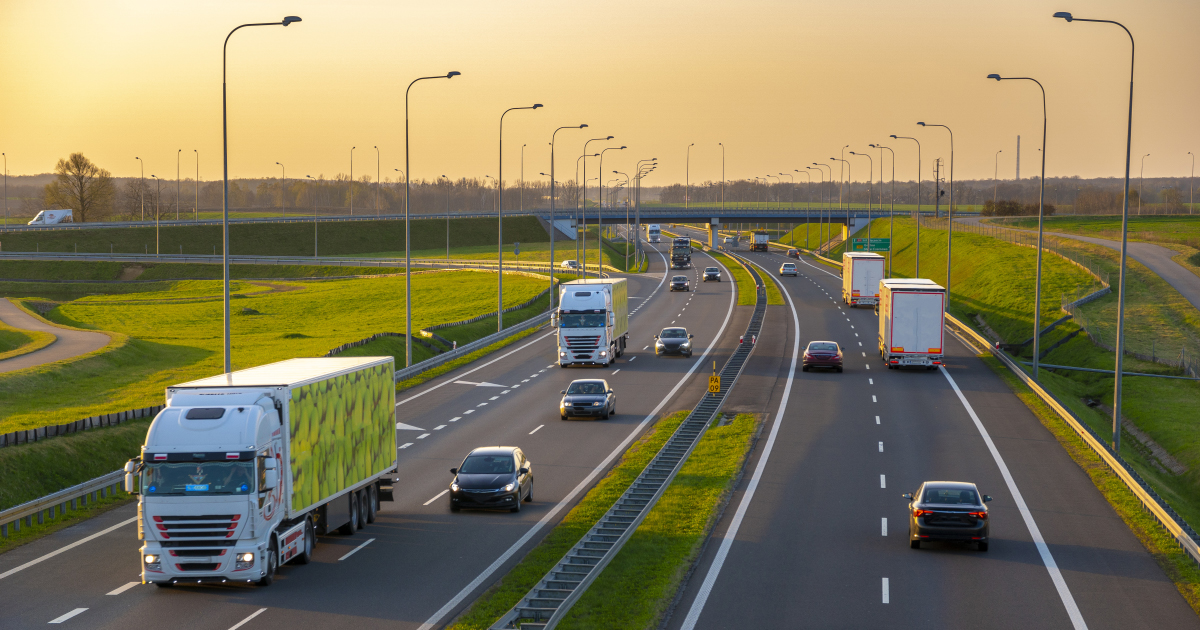 Transport et logistique : un engagement volontaire rassemble les dispositifs de réduction des émissions de CO2