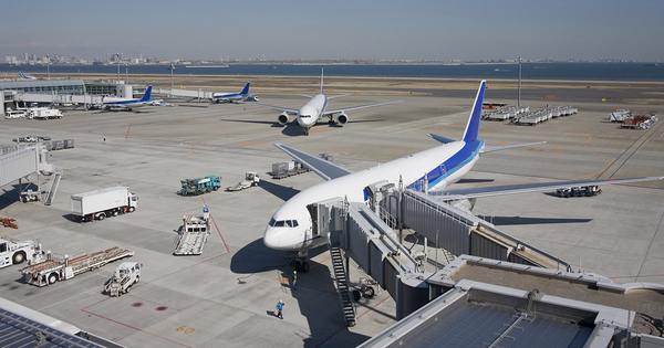 Extension de Roissy�: l'Etat n'a pas justifi� la contradiction avec ses engagements climatiques