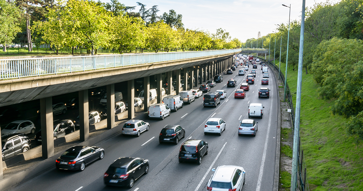 Pics de pollution : François de Rugy annonce l'automaticité du déclenchement de la circulation différenciée