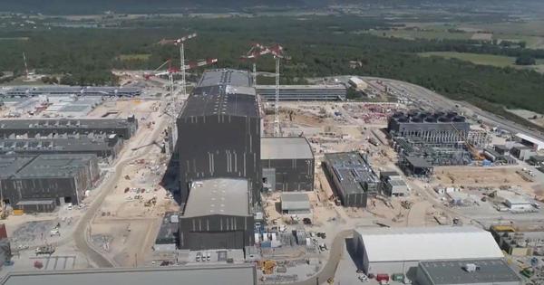 L'assemblage du réacteur à fusion nucléaire Iter débute