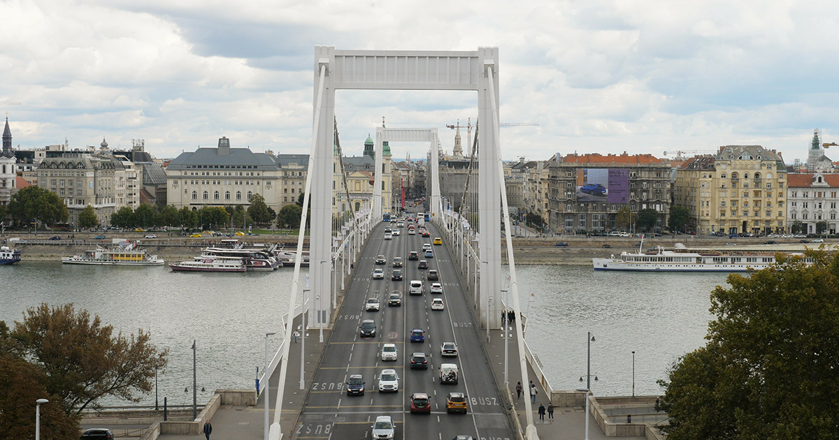 Pollution aux particules: la Hongrie condamne, bientt au tour de la France?