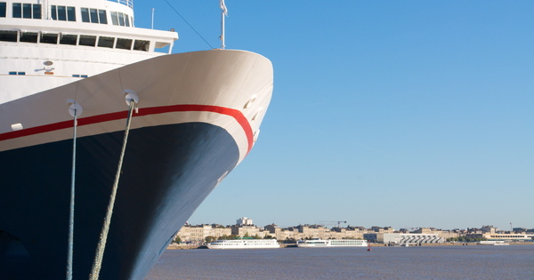 Le Cerema mesure les particules fines des navires du port de Bordeaux