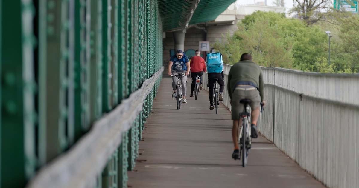 Trois kilomètres de vélo par jour pour éviter l'équivalent des émissions du Canada