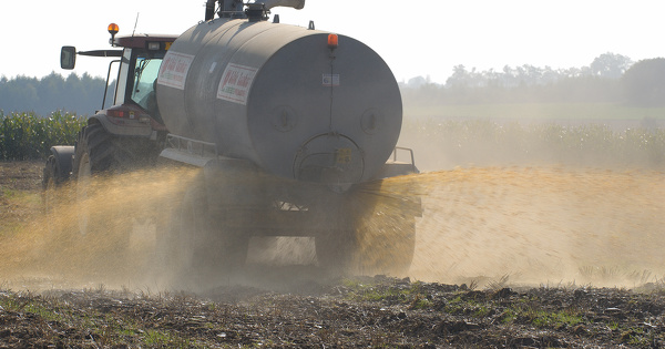 Nitrates dans l'eau potable : la Commission européenne envoie un avis motivé à la France