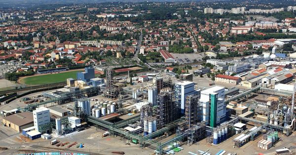 PFAS dans le Rh�ne�: une recommandation de ne pas consommer les fruits et l�gumes � proximit� des rejets