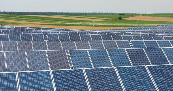 Photovoltaque: la Commission europenne ouvre deux enqutes sur des subventions trangres