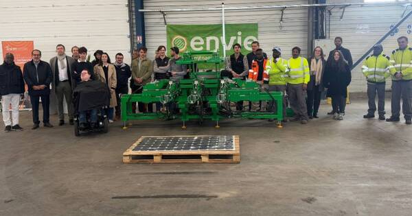 Un nouveau type de d�cadreuse de panneaux photovolta�ques chez Envie 2E Occitanie 