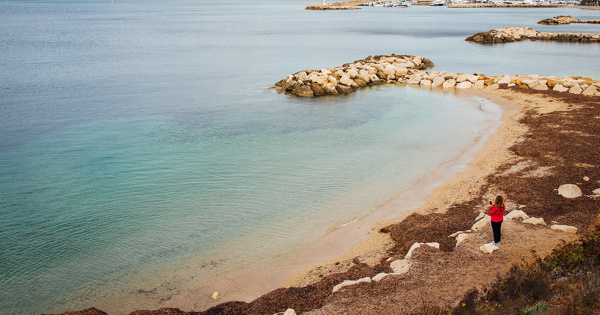 Le r�ensablement de la plage n�cessitait la r�alisation pr�alable d'une �tude d'impact