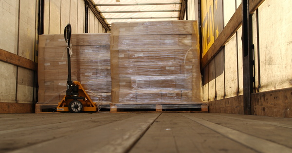 Emballages�: Bruxelles veut exempter de r�emploi les films et sangles pour le transport de marchandises