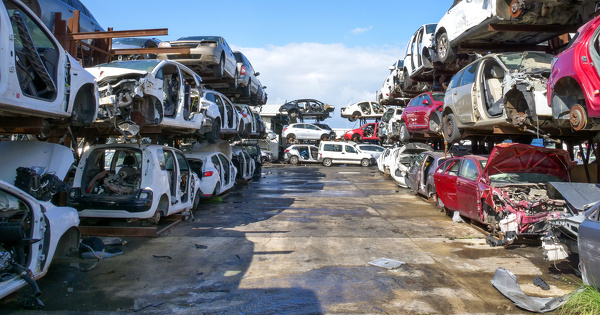 VHU�: Renault s'allie � Derichebourg en France et investit en Italie