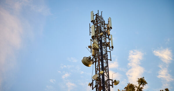 Paysages�: la cour administrative d'appel de Nantes valide un projet d'implantation d'antenne relais  