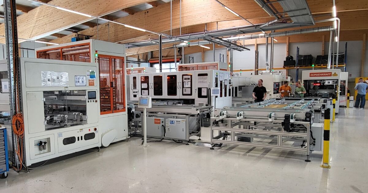 Solaire�: le fabricant de panneaux Dualsun relocalise en Europe