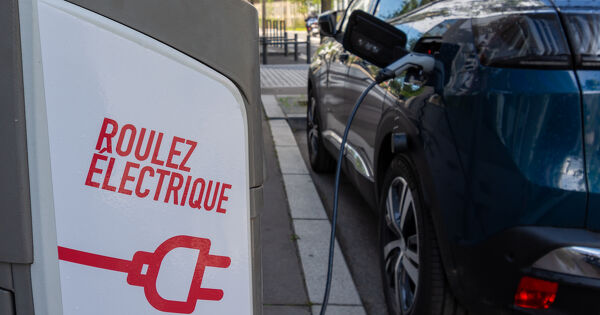 Flottes de l'�tat�: cap sur le 100�% �lectrique � partir de 2027