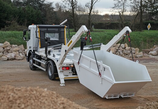 Multibenne ST 14 - ST 18 : solution �co-efficiente pour le transport s�curis�