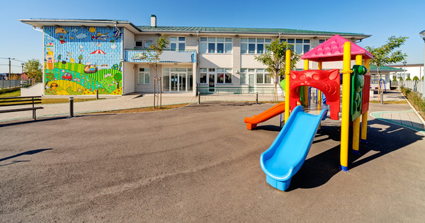 Des dizaines d'�tablissements scolaires construits sur des sites toxiques