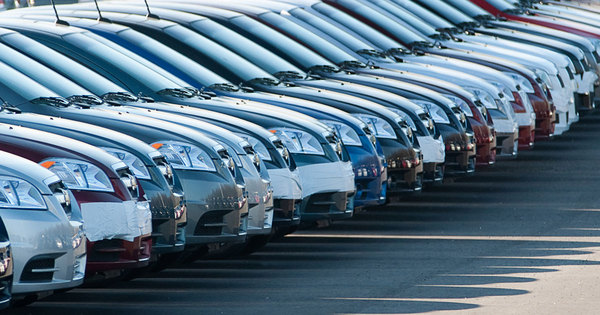 Le Parlement europ�en veut r�duire de 40% les �missions de CO2 des voitures d'ici 2030