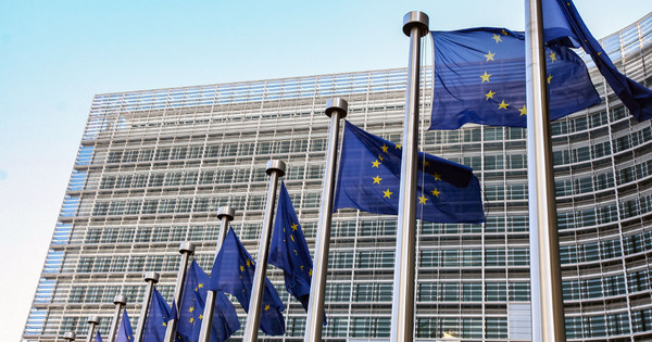 Covid-19: la Commission europenne adopte un cadre pour soutenir les entreprises, notamment ariennes