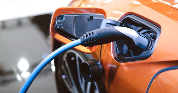 Plan de relance de l'automobile�: les aides aux v�hicules propres sont rehauss�es