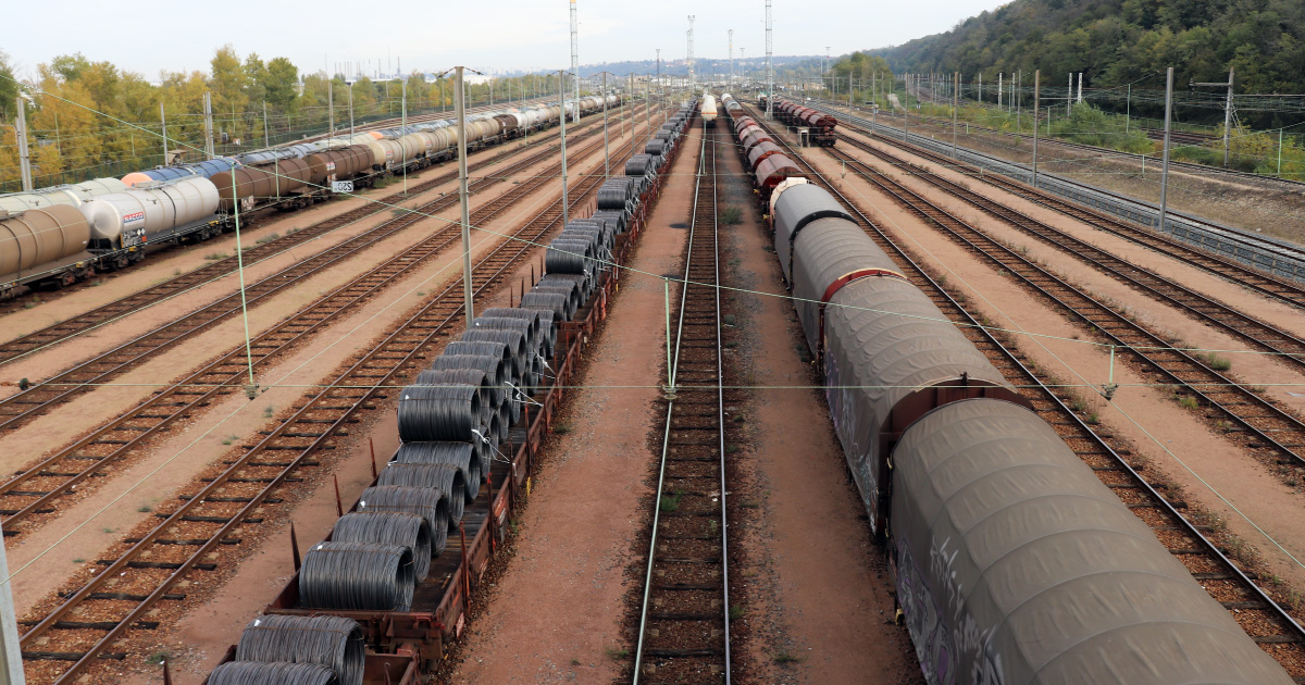 Le Premier ministre annonce l'annulation des péages ferroviaires pour relancer le fret par rail